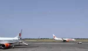 Erupsi Anak Gunung Krakatau, Dua Bandara Jakarta Ditutup dan Penerbangan Lion Group Terdampak