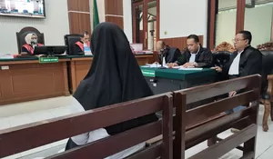 Goli Korlita Dituntut 3 Tahun, Kuasa Hukum Soroti Transfer Rp150 Juta dan Dana Tunjangan Guru