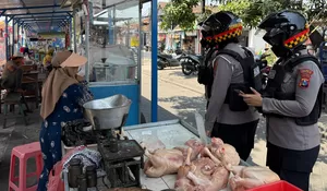 Polwan Polresta Sidoarjo Patroli Di Permukiman Warga Dan Sekolah
