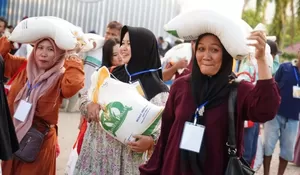 Kabar Gembira, Bansos Beras 30 Kg Cair Sekaligus di Akhir September 2026
