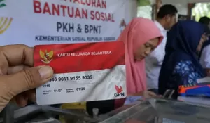 Penyaluran Bansos Tahap III Tembus 80 Persen, Warga Desil Berapa Berhak Menerima?