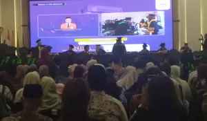 Gelar Wisuda Ke 10 Universitas Anwar Medika Cetak Lulusan Siap Bersaing di Dunia Kerja