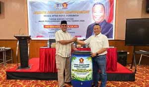 Dorong Pengelolaan Sampah Organik, Cak Yebe Bagikan 20 Unit Tong Komposter