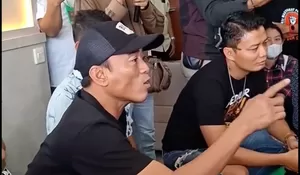 Viral! Botok Siram Air Mineral ke Jubir PN Pati Usai Isu Suap