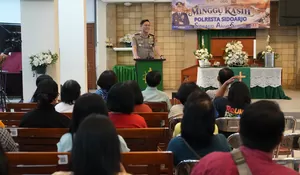 Sidoarjo Akrab Seiman Minggu Kasih Bersama Kapolresta Sidoarjo di GKI