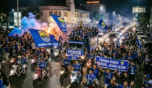 Persib Juara Liga 1, Lautan Biru Bobotoh Gelar Konvoi Kemenangan!