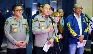 Bareskrim Bongkar Sindikat Judi Online Internasional, 321 WNA Diamankan di Jakbar