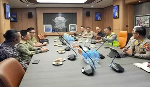 Tegaskan Komitmen Keselamatan, Taksi Green SM Jalin Kerja Sama dengan Korlantas Polri