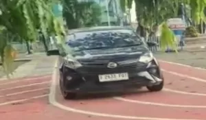 Viral Mobil Masuk Jogging Track Alun-alun M Hasibuan Bekasi, Ternyata Dipakai Latihan Menyetir