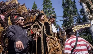 Ribuan Warga Tumpah Ruah, Kirab SABET Hidupkan Kembali Jejak Sejarah Salatiga