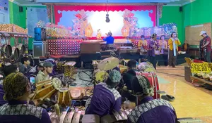 Wayang Kulit Meriahkan Puncak Ruwat Kabumi Desa Bringin, Sepeda Listrik Jadi Doorprize Utama