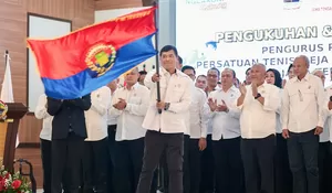 Ahmad Luthfi Minta Pengurus PTMSI Jateng Kembalikan Kejayaan Tenis Meja