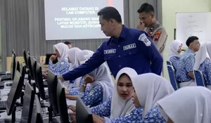 Polisi Pemalang Bekali Pelajar Agar Bijak Gunakan AI