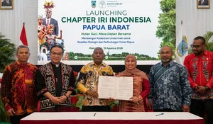 Saat Iman, Adat, dan Kebijakan Bersatu Menjaga Hutan Papua