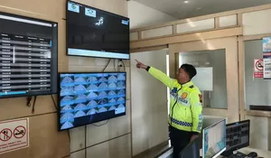 Truk Boks Hantam Truk di Tol Batang-Semarang, 1 Tewas