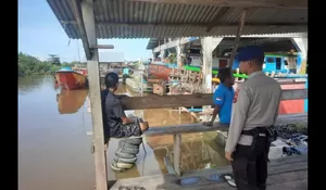 Sat Polairud Aceh Barat Edukasi Nelayan soal Keselamatan Laut