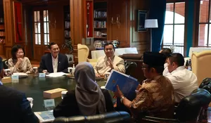 Prabowo dan Luhut Bahas Ekonomi, DEN Dorong Percepatan Transformasi Digital Pemerintah