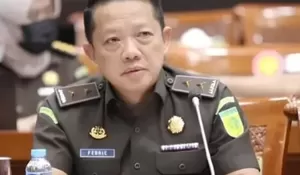 Kejagung Ralat Status Febrie, Tetap Tersangka di Tiga Kasus Korupsi