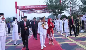 Penurunan Bendera HUT ke-81 RI di Jambi Berlangsung Khidmat, Al Haris Apresiasi Paskibraka