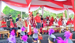 Wakapolda Jambi Saksikan Karnaval Kemerdekaan, Semangat Persatuan Menggema di Tengah Pawai Pembangunan