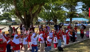 Rumah Pintar Camp Meriahkan HUT ke-81 RI di RTH Poso