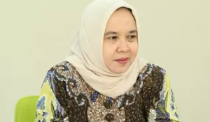 Perjalanan Karir Hj Qonita Lutfiyah, Sebagai Pengabdi Masyarakat, Mengamalkan Ilmu jadi Panggilan Hati : Bagian 3