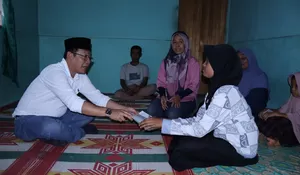 Aksi Gotong Royong Latina: Wali Kota Payakumbuh Salurkan Bantuan ke Tiga Warga