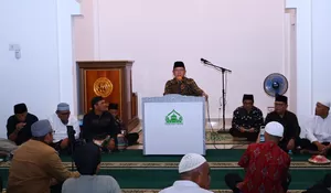 Pemko Payakumbuh Safari Ramadan ke Masjid Darul Hikmah, Zulmaeta Dorong Sedekah dan Kepedulian Sosial