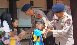 Kunjungan Edukatif TK Kurnia Global School, Brimob Polda Jambi Kenalkan Tugas Kepolisian Sejak Dini
