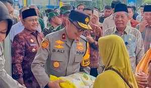 Jelang Idul Fitri, Polda Jambi Gelar Gerakan Pangan Murah dan Salurkan 16,5 Ton Beras untuk Warga
