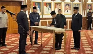 Penataan Birokrasi Pemprov Jambi, Sekda Kukuhkan Muzakir sebagai Kadis PUTR