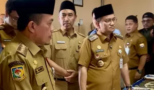 Tinjau Tes Kompetensi SMP, Gubernur Al Haris Tekankan Pemerataan Mutu dan Sarana Pendidikan Jambi