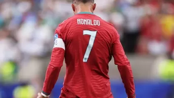 Hasil Piala Dunia 2026: SIUUU...Portugal Hancurkan Uzbekistan 5-0, Cristiano Ronaldo Ciptakan Rekor dan Cetak Dua Gol