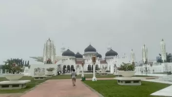 Belum terdampak asap karhutla, penerbangan di Bandara Sultan Iskandar Muda masih normal