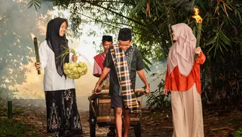 7 Tradisi Menyambut Tahun Baru Islam di Indonesia, dari Bubur Suro hingga Kirab 1 Suro yang Sarat Makna