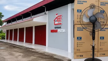 Kopdes Merah Putih Dibayangi Isu Pengadaan Kipas Angin Rp1,8 Triliun, Menkop Ferry Juliantono Mengaku Tak Tahu
