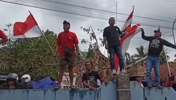 Sengketa Tanah Harim Laut di Pangandaran: Warga Madasari Datangi Kantor Desa Usai Karnaval Kemerdekaan