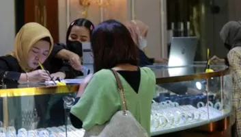 Harga Emas Pegadaian Hari Ini 23 Agustus 2026: Galeri 24, Antam, UBS Kompak Merekah!