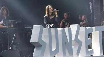 Kemeriahan Sunset di Kebun 2025