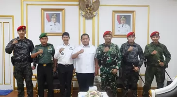 STRATEGI PERTAHANAN NASIONAL DIPERKUAT, BUPATI PPU UNGKAP RENCANA PEMBENTUKAN KOMANDO GRUP 4 KOPASSU