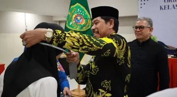 PENUTUPAN ORIENTASI PPPK PPU, WAGUB PPU DORONG APARATUR JUNJUNG ETIKA DAN INTEGRITAS