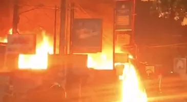 KEBAKARAN DI GUNUNG SAMARINDA RENGGUT NYAWA BOCAH 11 TAHUN