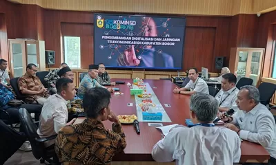 Diskominfo Bogor Paparkan Program Desa Merdeka Sinyal kepada DPRD Tegal