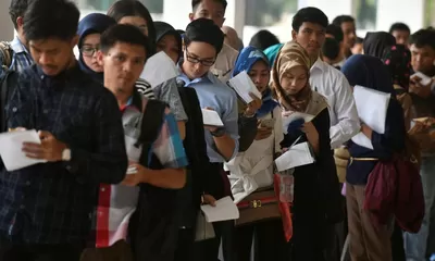 Target 2027: Pemerintah dan DPR Bidik 2,57–3,49 Juta Lapangan Kerja Baru