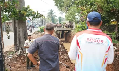 Normalisasi Saluran Cogreg Capai 1,72 Km, Warga Turun Tangan Bersihkan Lumpur