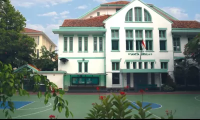 SMP Santa Ursula Jakarta, Sekolah Tertua di Indonesia yang Berdiri Sejak 1859