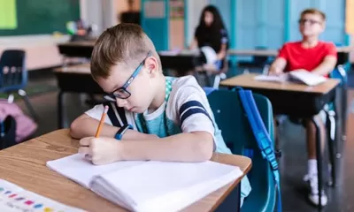 Bingung Cara Mengatur Waktu Belajar? Berikut Tips-tips Cermat Atur Jadwal Disiplin