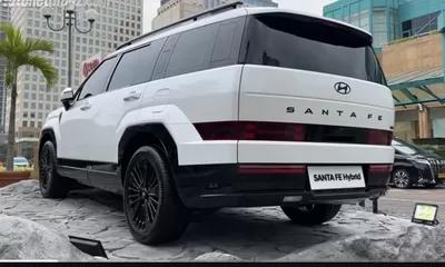 Hyundai Santa Fe Kini Hadir Dengan Pembaruan Besar pada Desain dan Teknologi! 