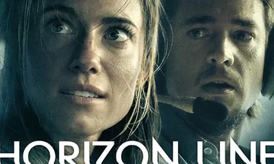Sinopsis Film Horizon Line (2020), Perjuangan Dua Orang Terjebak di Tengah Lautan, Tayang di Bioskop Trans TV Malam Ini!