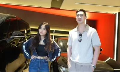 Verel Bramasta dan Fuji: Teka-Teki Cinta yang Membuat Baper Netizen